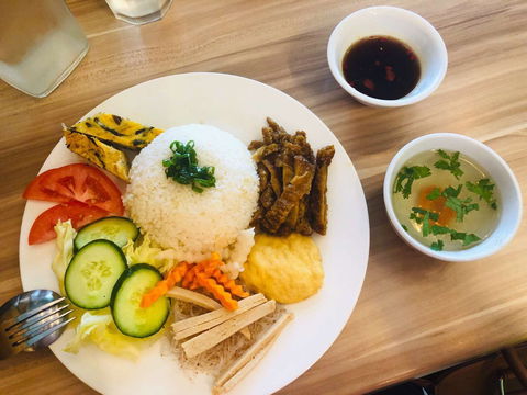 Effloresce Flowers And Cafe - Go Out 0