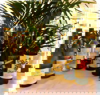 Paradise Island Grill - Pubs and Clubs