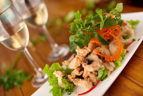 Raya Thai - Pubs and Clubs 0