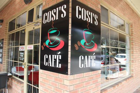 Cosis Cafe - Pubs and Clubs 0