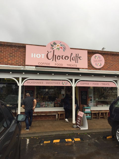 Hot Chocolatte - Pubs and Clubs 5