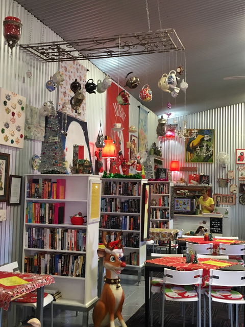 Noelene's Book Cafe - Go Out 6