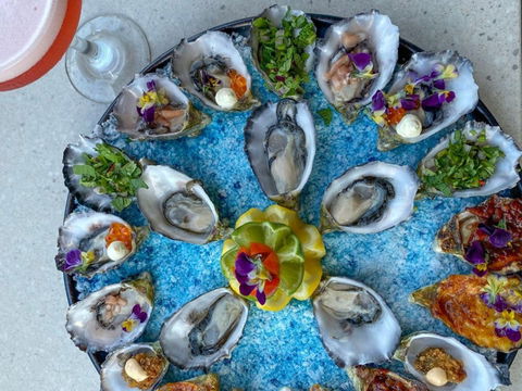 Oyster Bar Darwin - Go Out 2