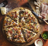 Domino's - Mooloolaba - Pubs and Clubs