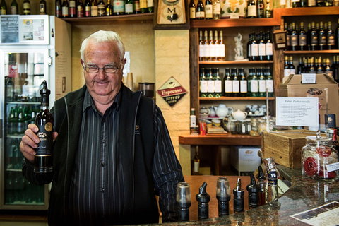 Lou Miranda Estate - Go Out 1