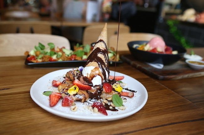 Narre Warren VIC Pubs and Clubs