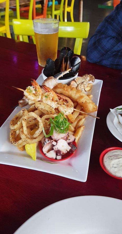 Clancy's Fish Pub Dunsborough - Pubs and Clubs 0