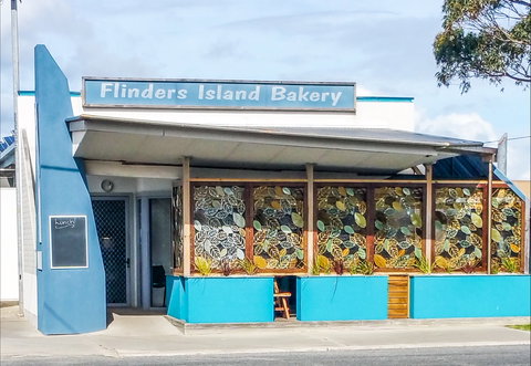 Flinders Island Bakery - Go Out 2