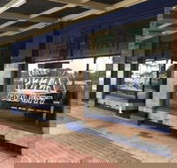 Parade Cafe and Takeaway - Pubs and Clubs