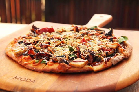 Parkwood International Bar And Bistro - Go Out 0