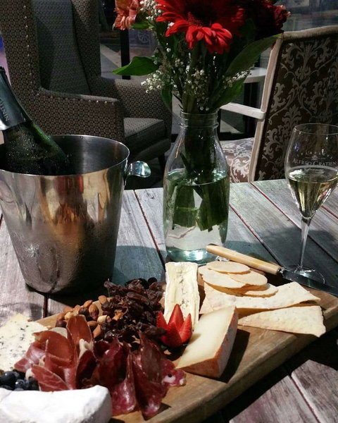 Roller Door Kitchen - Go Out 0