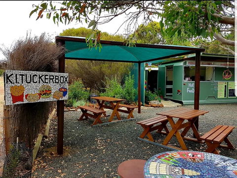 KI Tuckerbox - Go Out 0