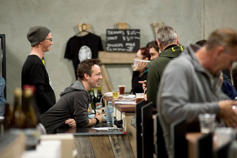 Left Barrel Brewing - Go Out 1