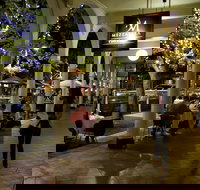 Mezzalira - Pubs and Clubs