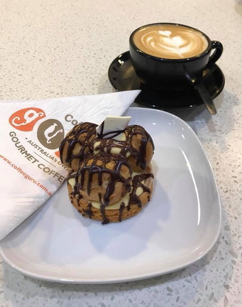 Michel's Patisserie - Gawler - Pubs and Clubs 0