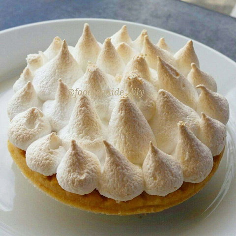 Patisserie La Vespa - Go Out 0