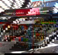 Dom's Coffee Bar - Pubs and Clubs