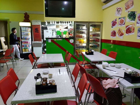 Suzie Wong Chinese Resturant - Go Out 0