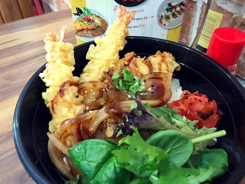Tampopo Japanese & Korean Eatery - Go Out 0