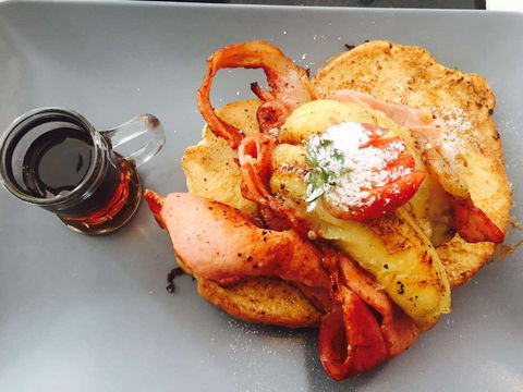 Thyme Cafe & Bar - Pubs and Clubs 0