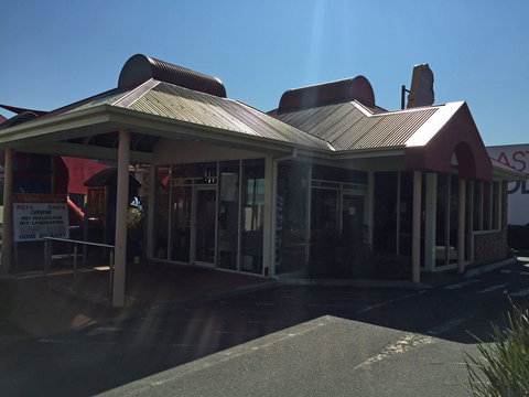 Darcy's Licensed Restaurant - Pubs and Clubs 0