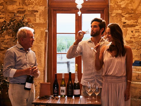 De Beaurepaire Wines - Pubs and Clubs 1