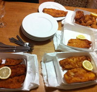 Hot Seafood  Grill Restaurant - Pubs and Clubs