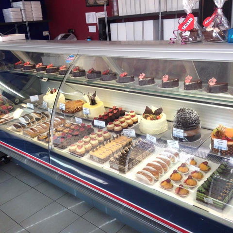 Ruby's Patisserie - Go Out 0