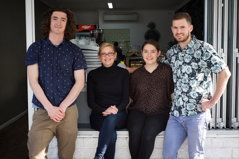 Darling's Food With Passion Cafe - Pubs and Clubs 0