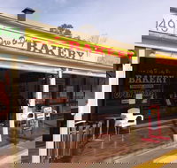 Day To Day Bakery - Go Out