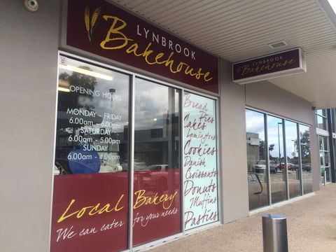 Lynbrook Bakehouse - Pubs and Clubs 0