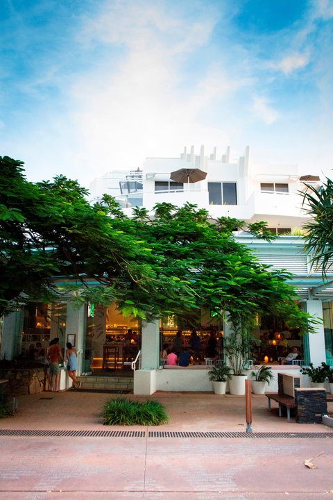Noosa Beach House Peter Kuruvita - Go Out 2