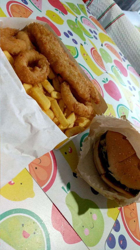 Point Hook Fish'n'Chips - Pubs and Clubs 0