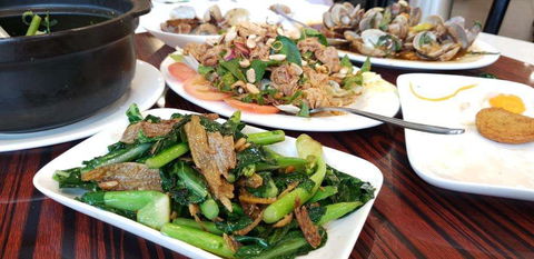 Tasty Cambodian - Pubs and Clubs 0