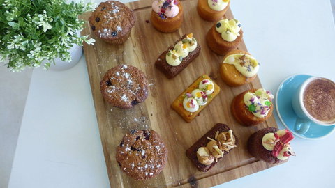 A Brewer's Tale Café - Go Out 0