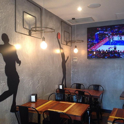 Dribbles Burgers - Go Out 0