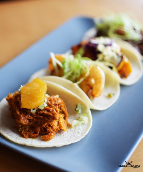 La Cholita - Pubs and Clubs 0