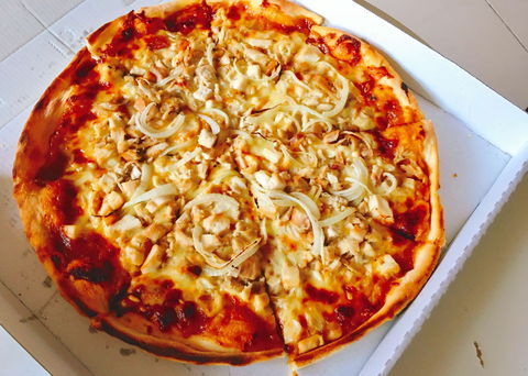 Mediterranean Pizzeria - Go Out 0