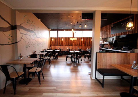 New Leaf Cafe - Pubs and Clubs 0