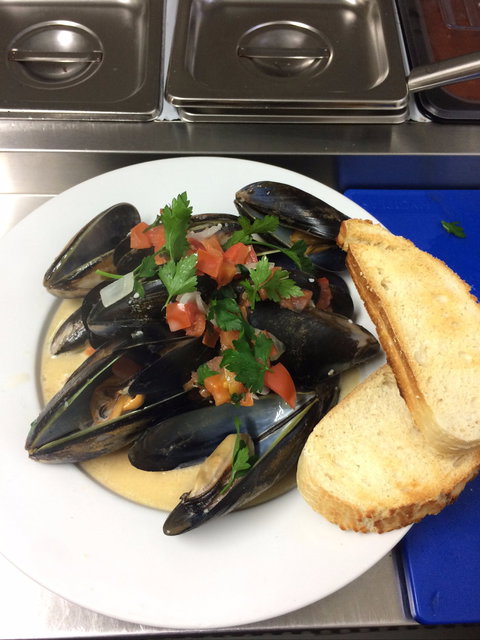 The Little Mussel Cafe - Go Out 0