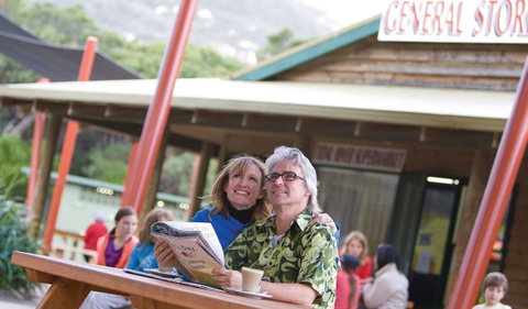 Tidal River General Store - Go Out 0