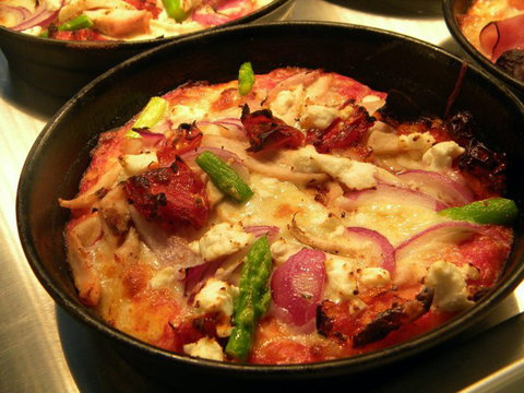 Asia Canteen - Arana Hills - Pubs and Clubs 0