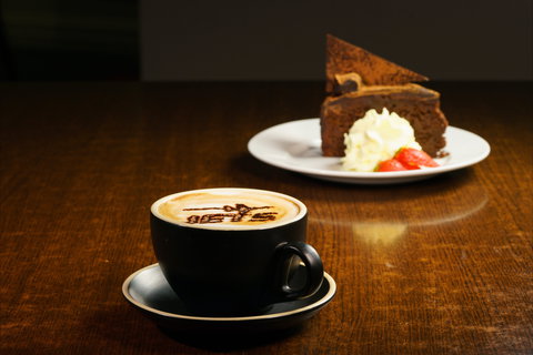 Ipswich Jets Leagues Club - Go Out 1