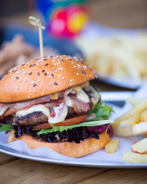 Mama's Kitchen - Pubs and Clubs 0