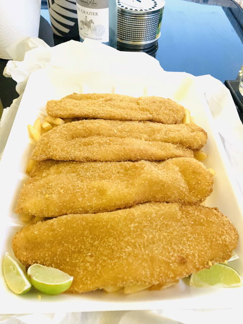 Parkinson Plaza Seafood - Pubs and Clubs 0