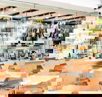 Portrait Cafe - Pubs and Clubs