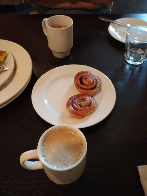 Alice's Thai Restaurant - Go Out 4