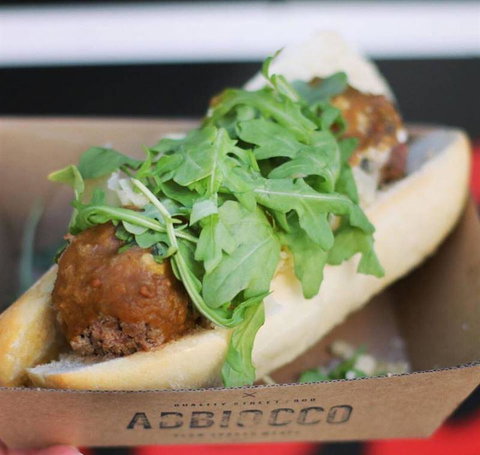 Mannelli's Cafe Burnside - Go Out 6