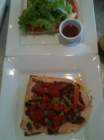 Rochedale Deli Cafe - Go Out 0