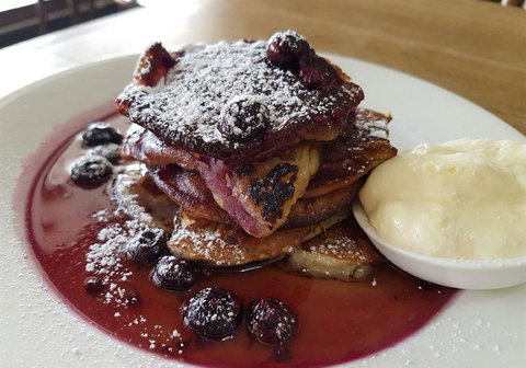 Bean And Barrow - Go Out 23